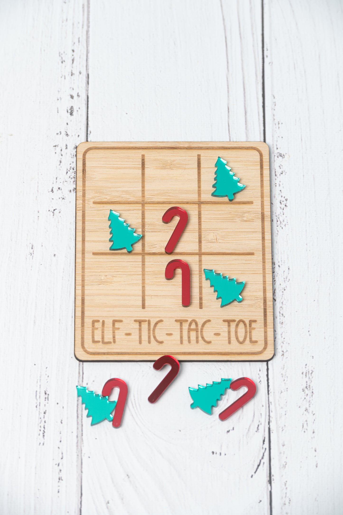 Elf-Tic-Tac-Toe