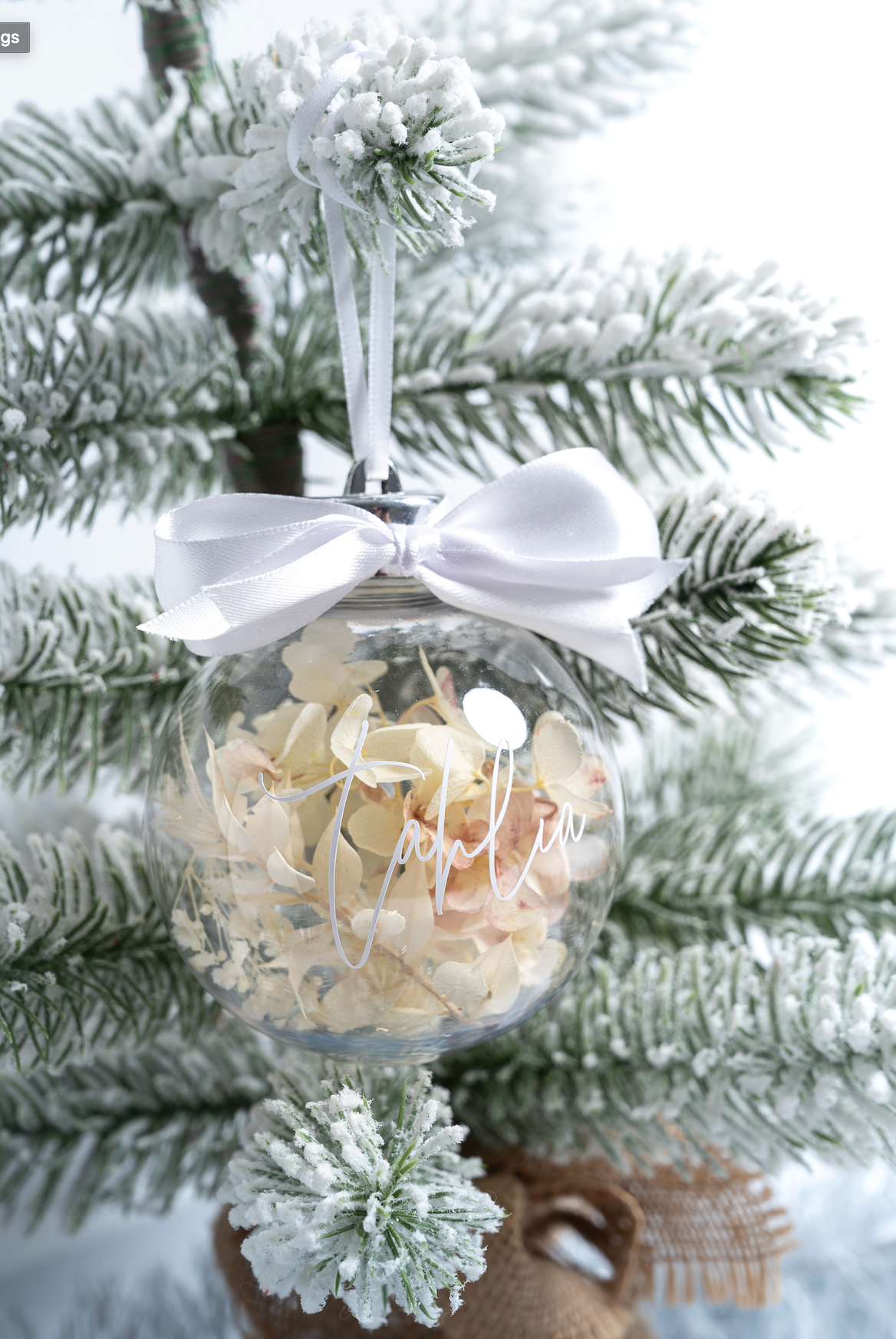 Dried Floral Bauble