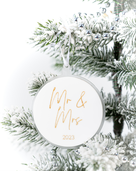 Mr & Mrs 2024 Bauble